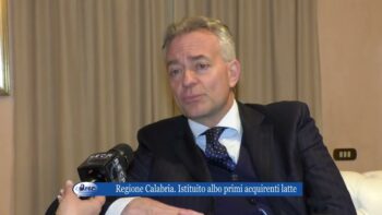 Regione Calabria Istituito albo primi acquirenti latte