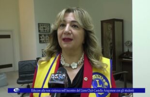 Educare alla non violenza nell’incontro del Lions Club Castello Aragonese