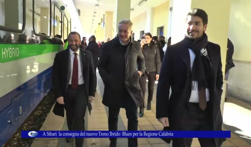 A Sibari la consegna del nuovo Treno Ibrido Blues per la Regione Calabria